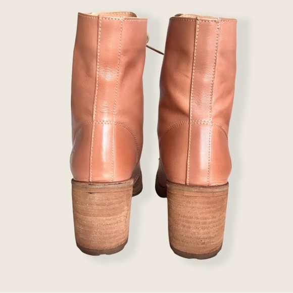 FRYE KAREN COMBAT BOOT 8.5 Women. Hardly worn high quality classic lace up boot - Picture 4 of 11